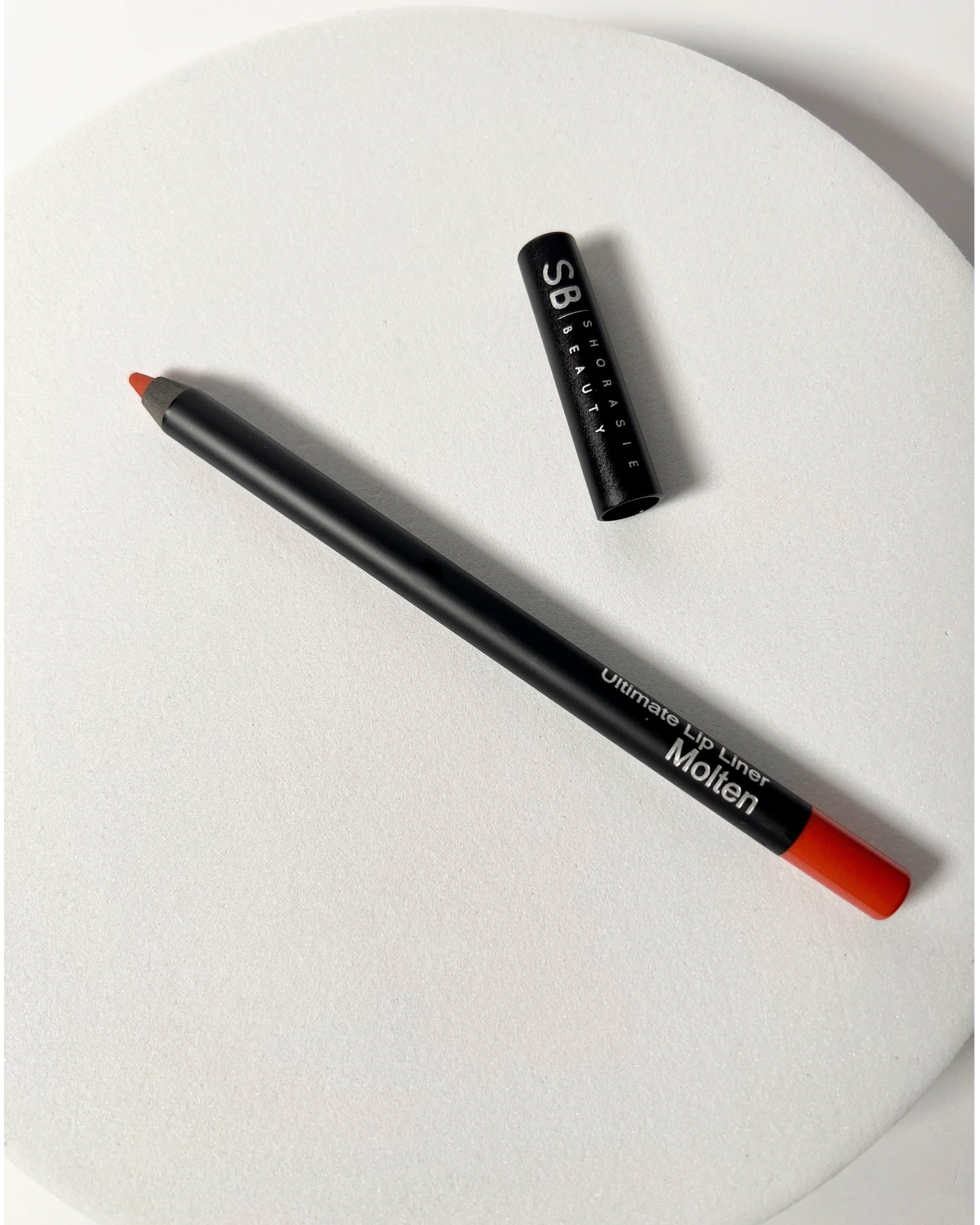 Ultimate Lip Liner